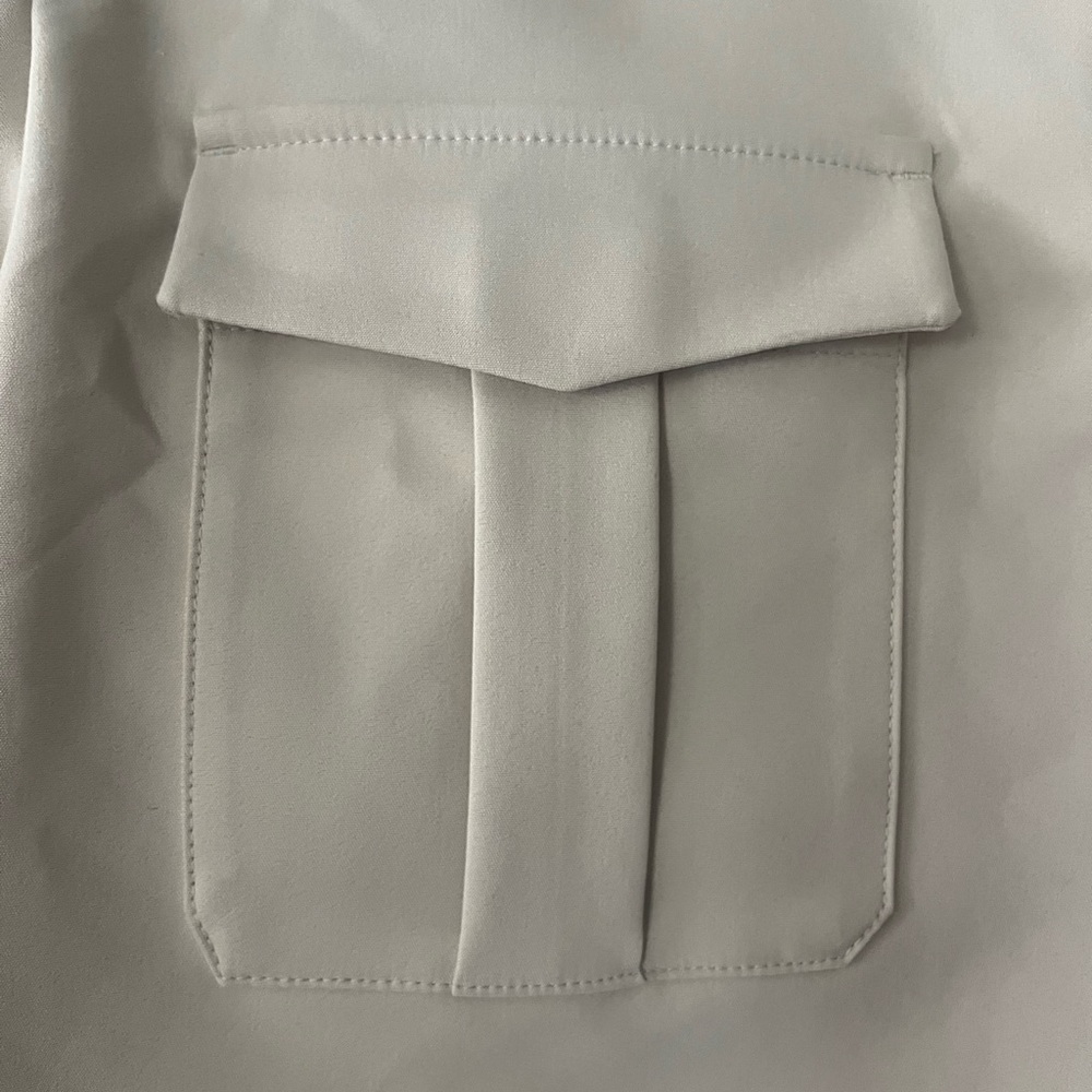 Aritzia Babaton Torino cropped shirt/jacket - Picture 3 of 7